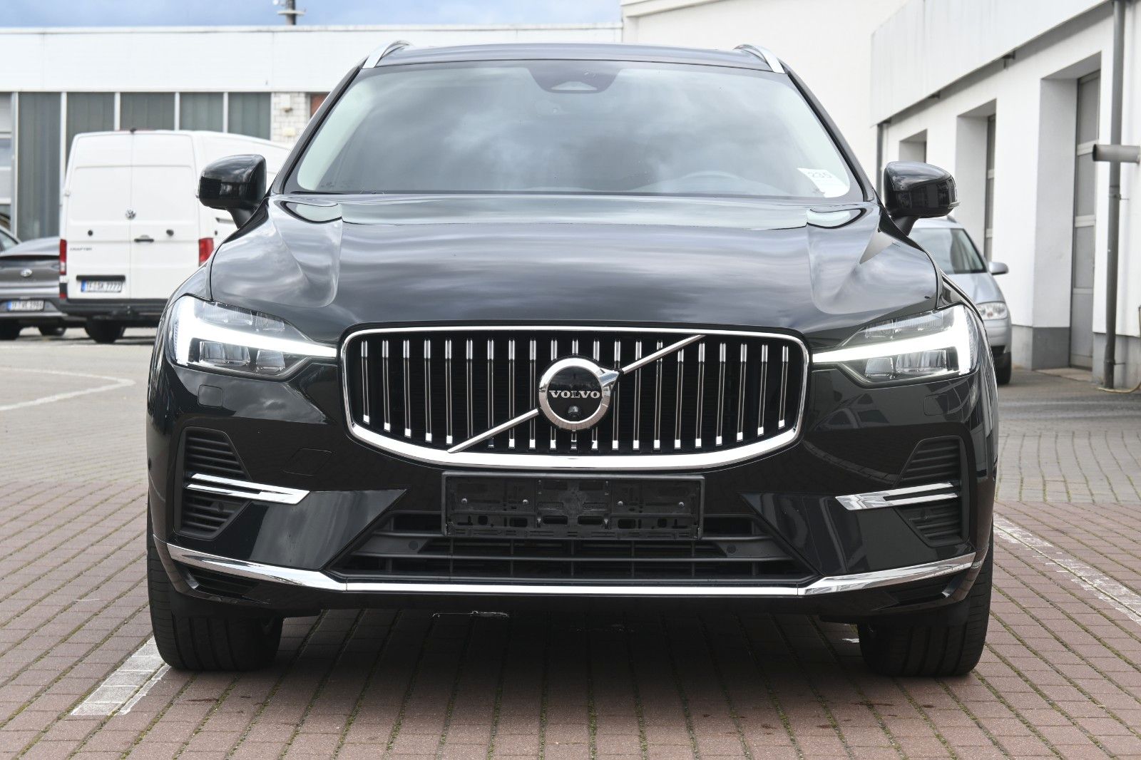 Fahrzeugabbildung Volvo XC60 Inscription T6 PHEV AWD*Luft*HUD*360°*STHZG