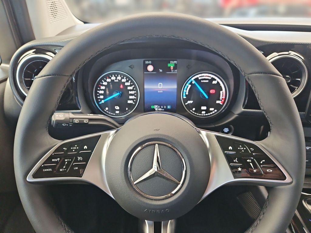 Fahrzeugabbildung Mercedes-Benz EQT 200 Style LED RFK Nav AHK 22KW-AC Flügeltüre