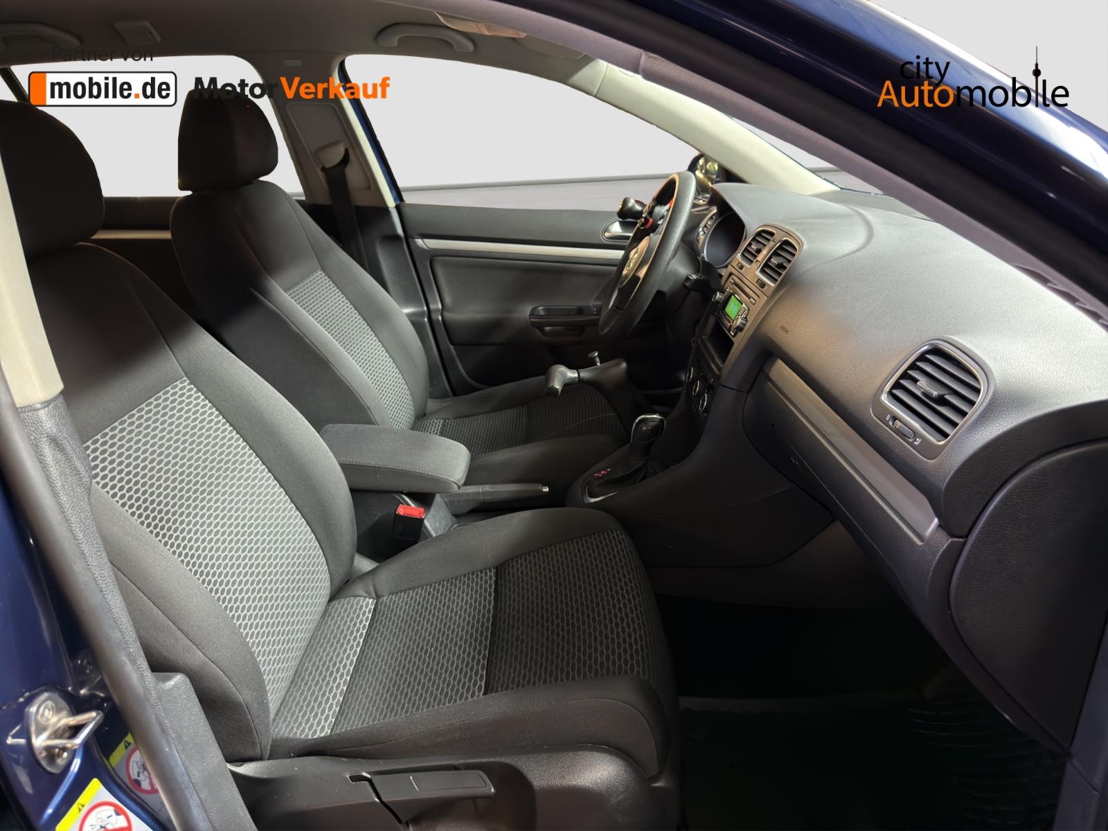 Volkswagen Golf 2011 — photo 20