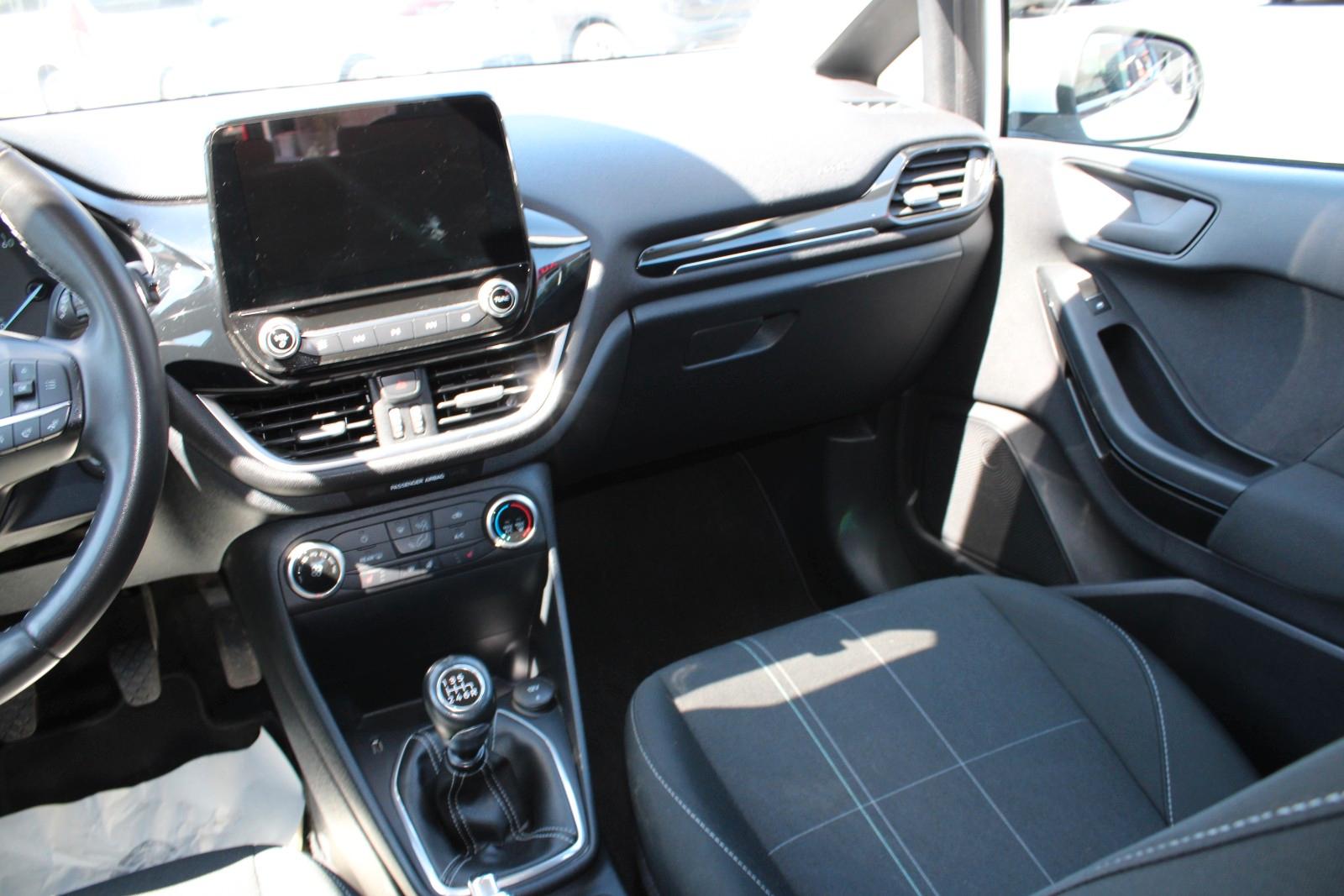 Ford Fiesta Cool & Connect/NAVI/1 HAND/TOP/