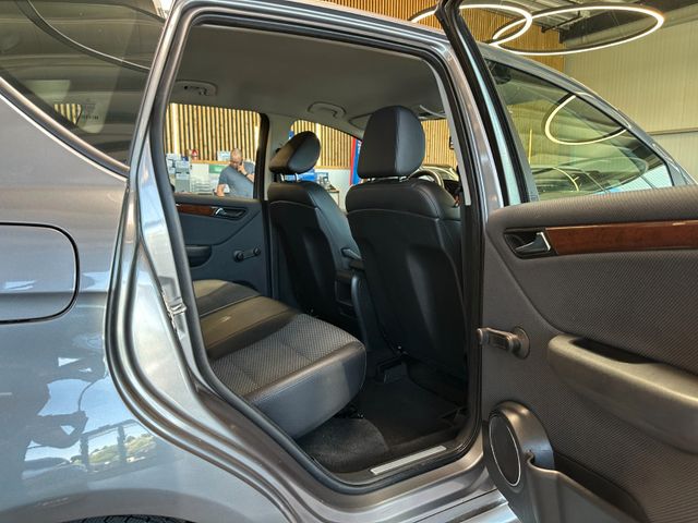 MYAUTOCENTER – Gebraucht- und Jahreswagen mit Werkstattservice in Pfaffenhofen Mercedes-Benz A 160 *Sitzheizung*Tempo*PDC*