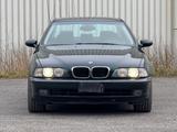 BMW 540i*Leder*Xenon*Automatik*Scheckheft*Limousine* - BMW 540 in Krefeld