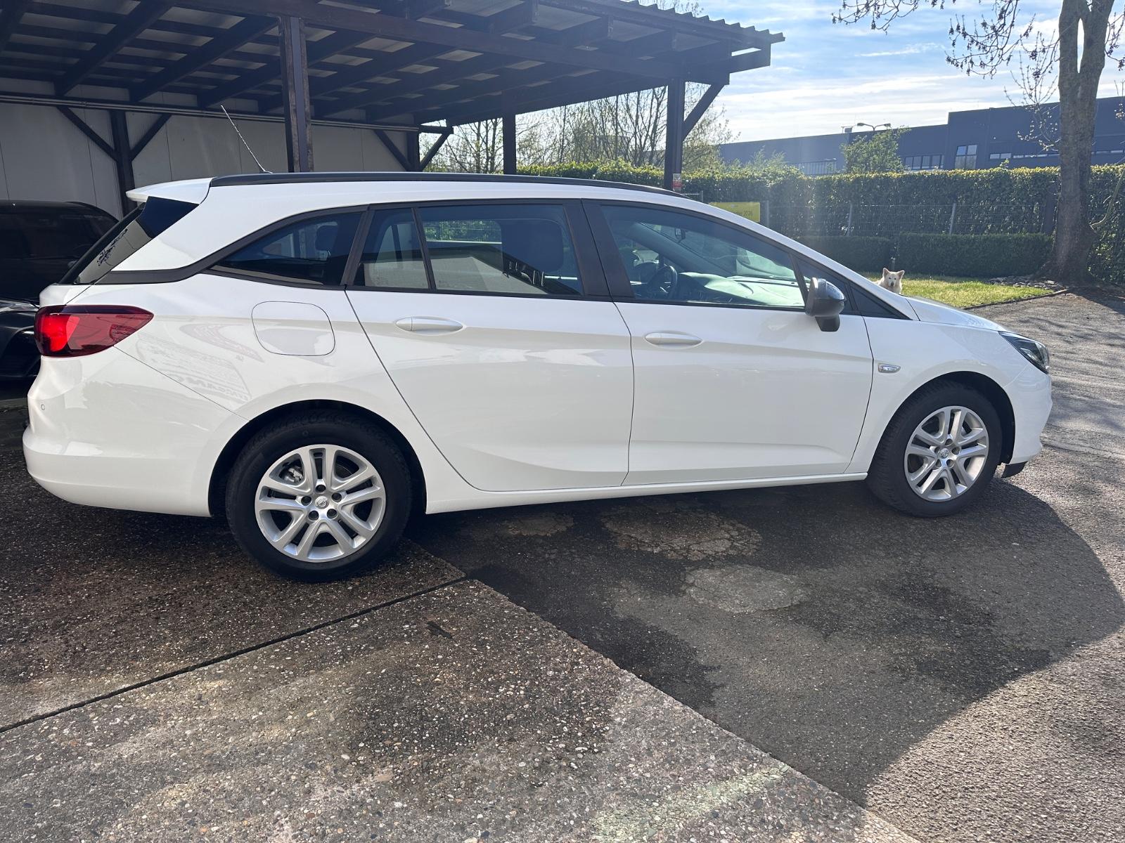 Opel Astra ST 1.2 Direct Inj Turbo-Business AHK-52tkm