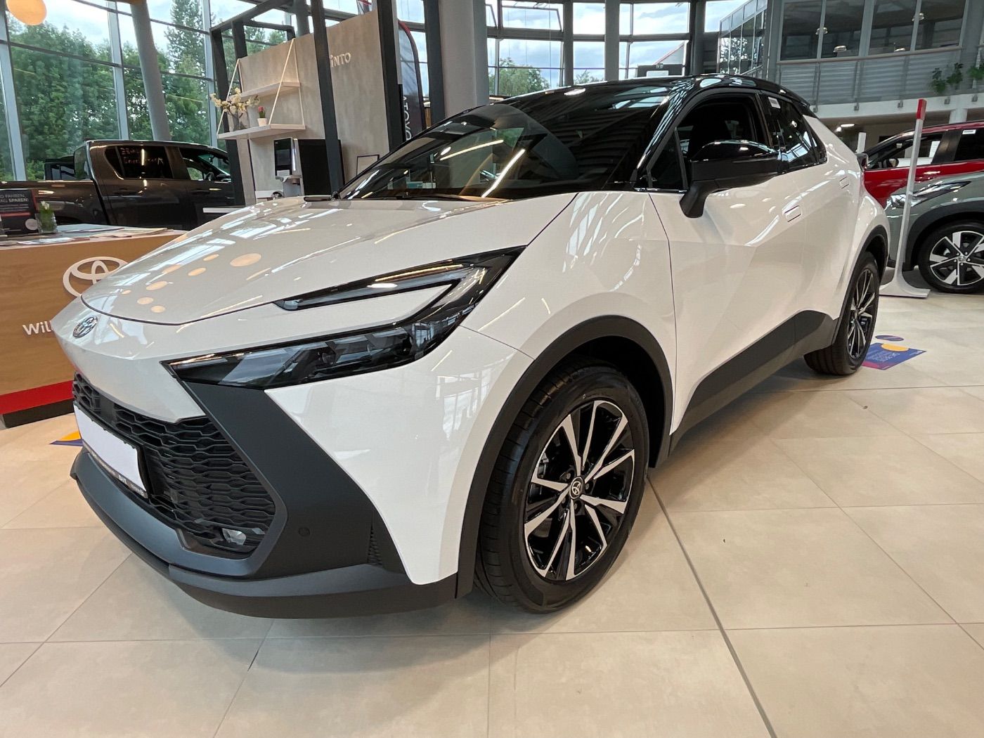 Toyota C-HR 2.0 FWD Teamplayer ACC LED Navi SHZ 2xKlima foto 2