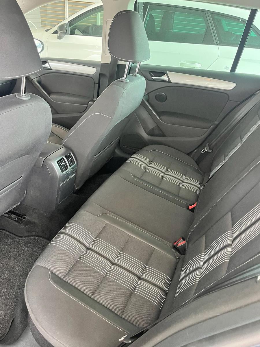 Volkswagen Golf 2012 — photo 8