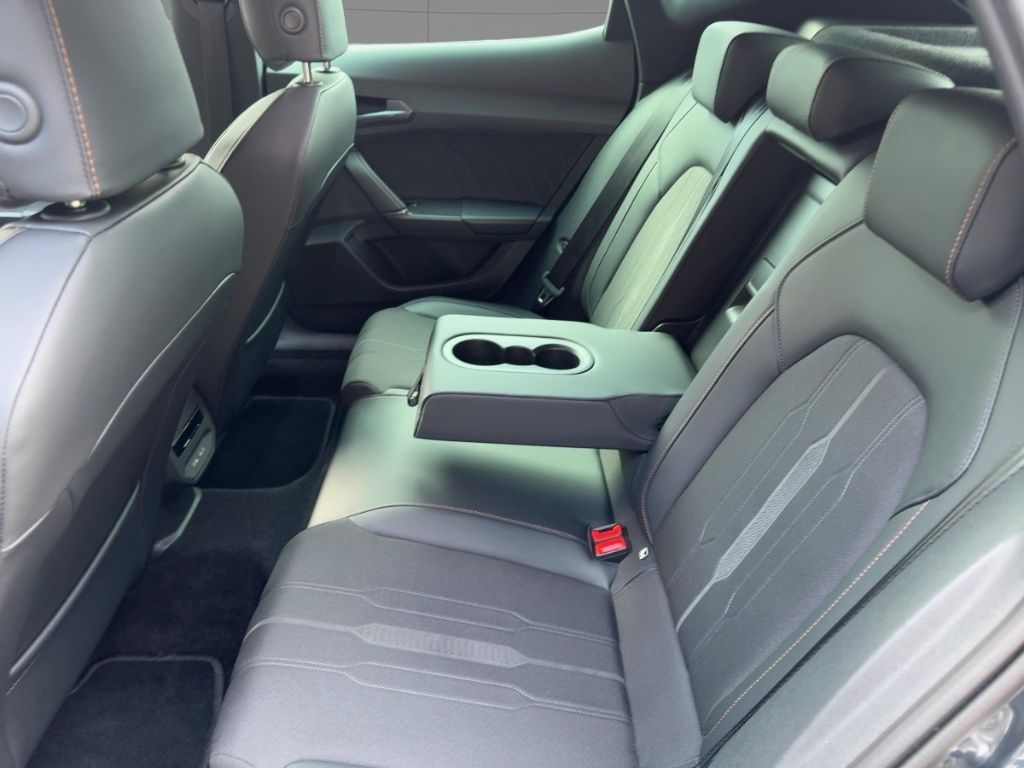 Fahrzeugabbildung CUPRA Formentor AHK, NAVI, Apple CarPlay / Android Aut