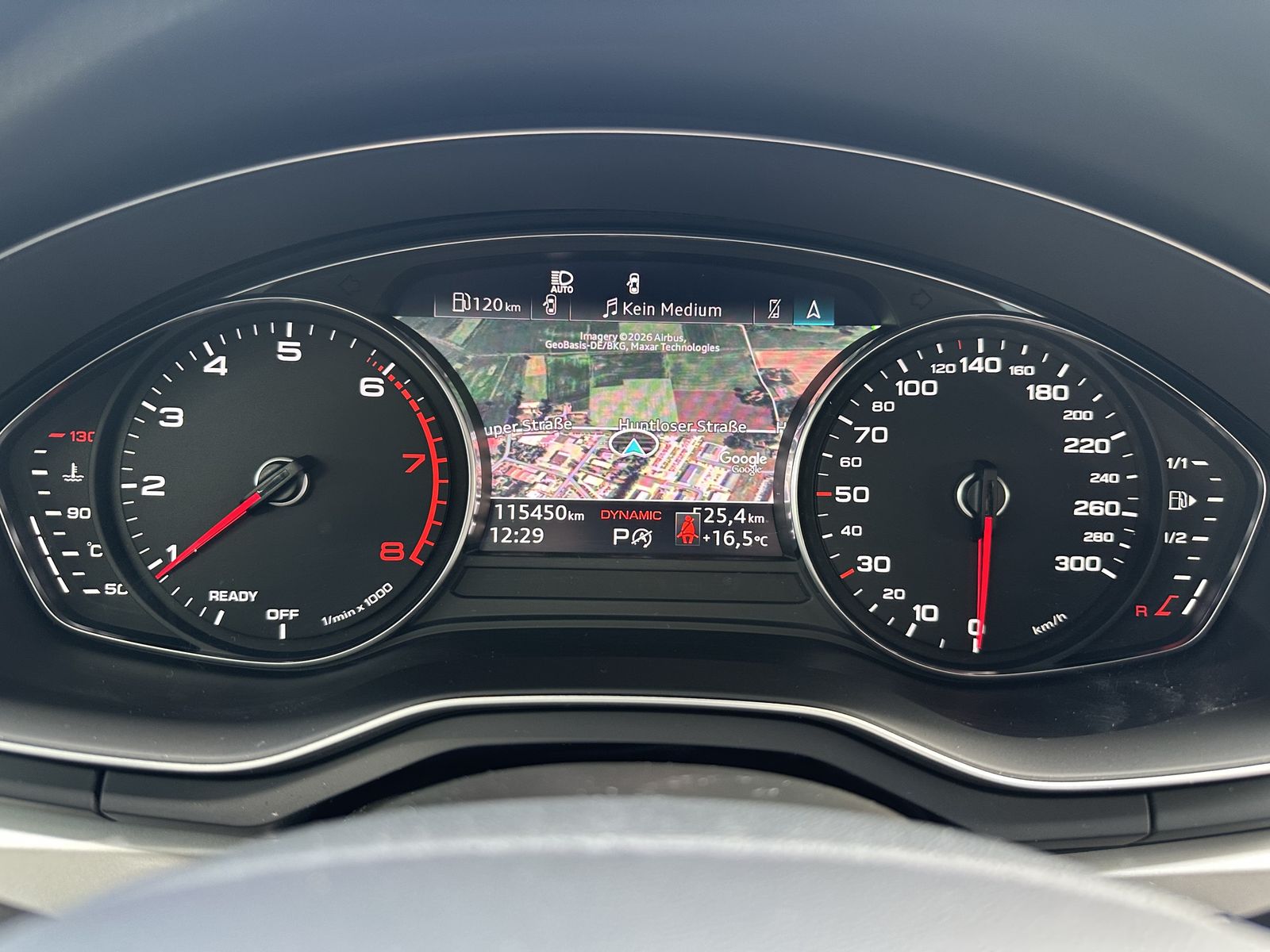 Fahrzeugabbildung Audi A4 Avant 45 TFSI Qu S-Line Black NAV+MATRIX+ACC