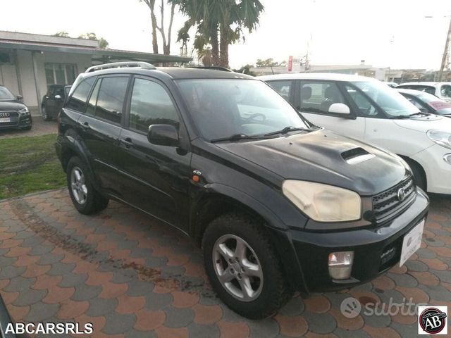 Toyota TOYOTA - RAV4 - 2.0 4x4 Tdi D-4D 5 porte Sol -