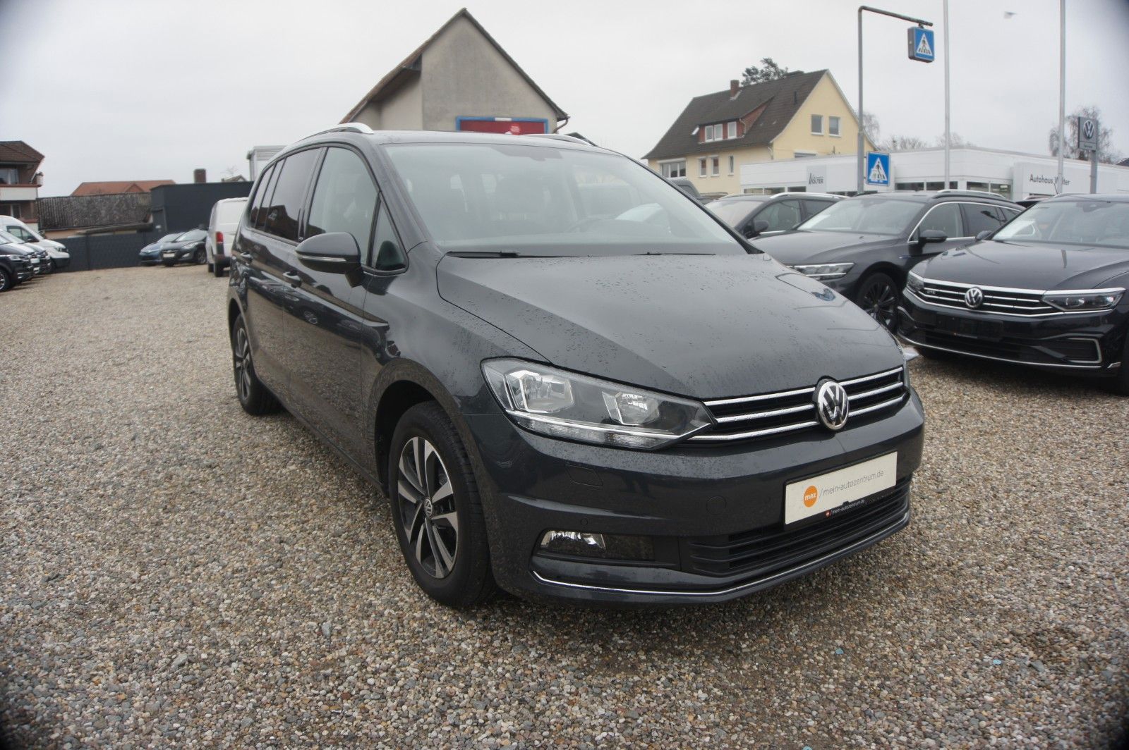 Fahrzeugabbildung Volkswagen Touran United Automatik, Parkassist, Appconect