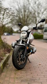 BMW R nine T pure (Garagen-Sonnenschein-Neuzustand) - BMW R NINE T PURE