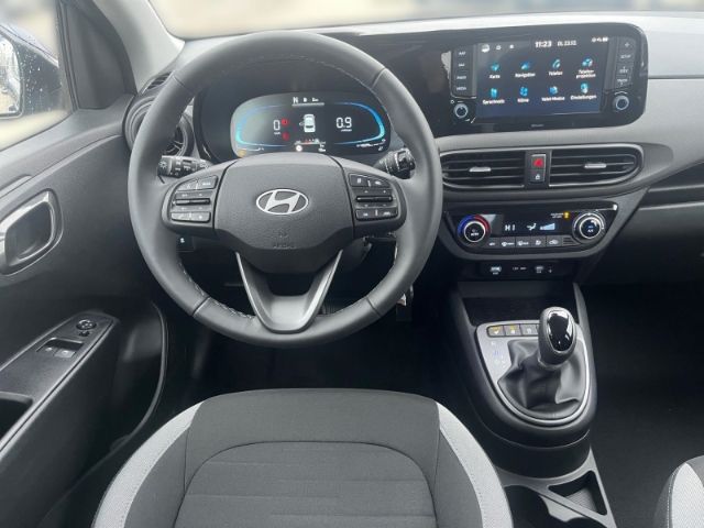 Fahrzeugabbildung Hyundai i10 Trend MJ25 1.0 A/T Klimaautomatik Navi Apple