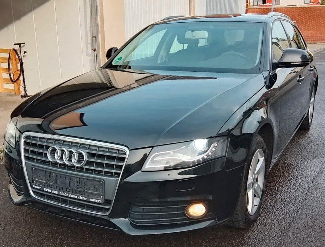 Audi A4 2009 — photo 10
