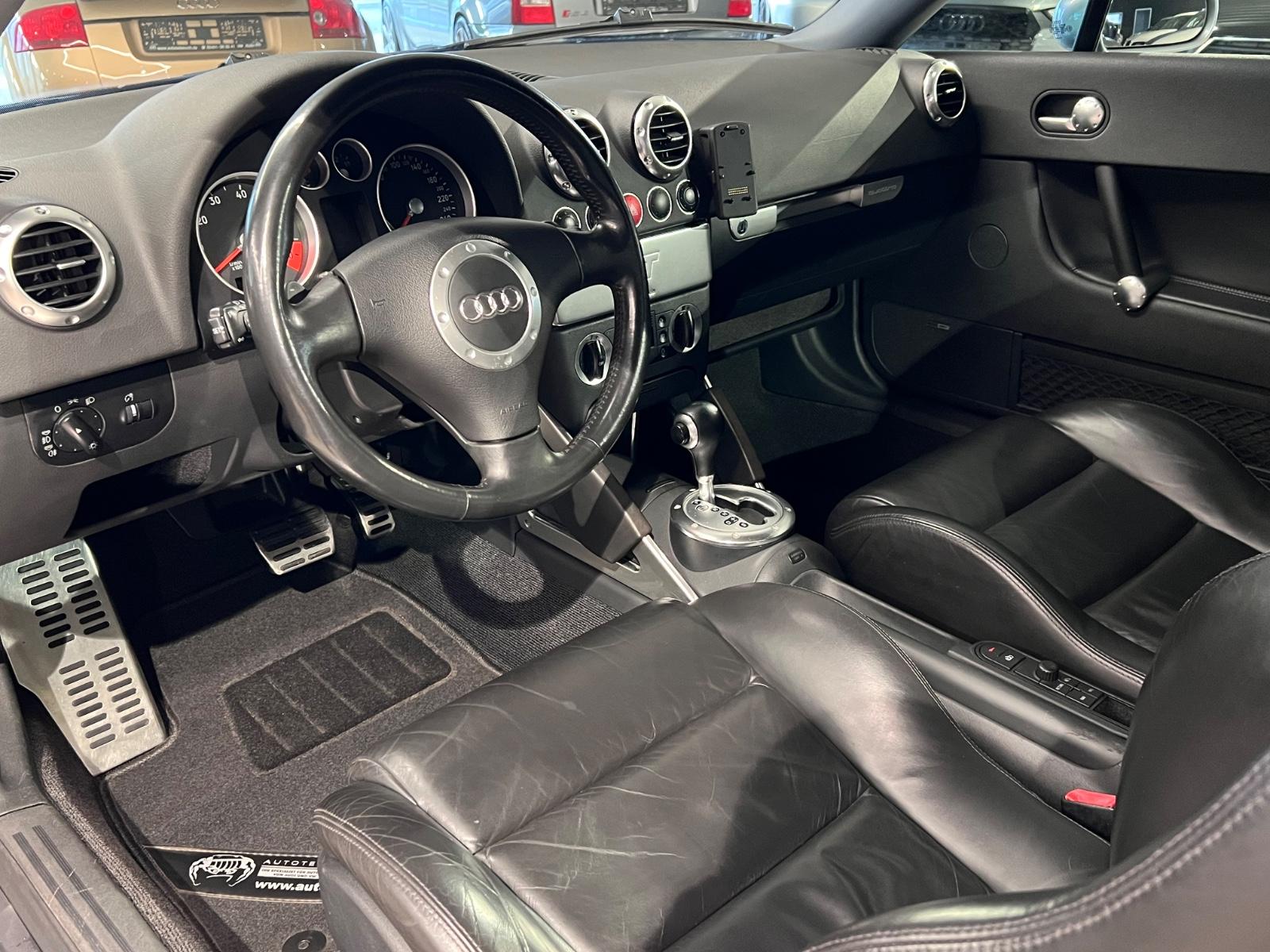 Audi TT Coupe 3.2 V6 DSG quattro NAVI LEDER TEMPOMAT