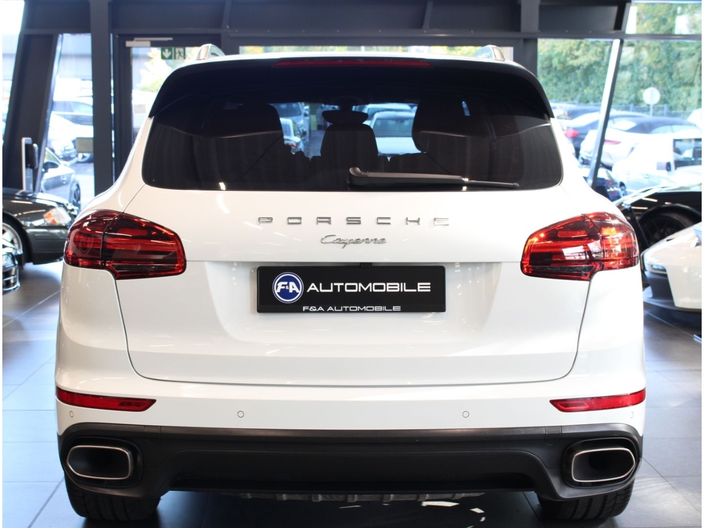 Fahrzeugabbildung Porsche Cayenne 3.0 Diesel *Pano*Standh.*Kamera