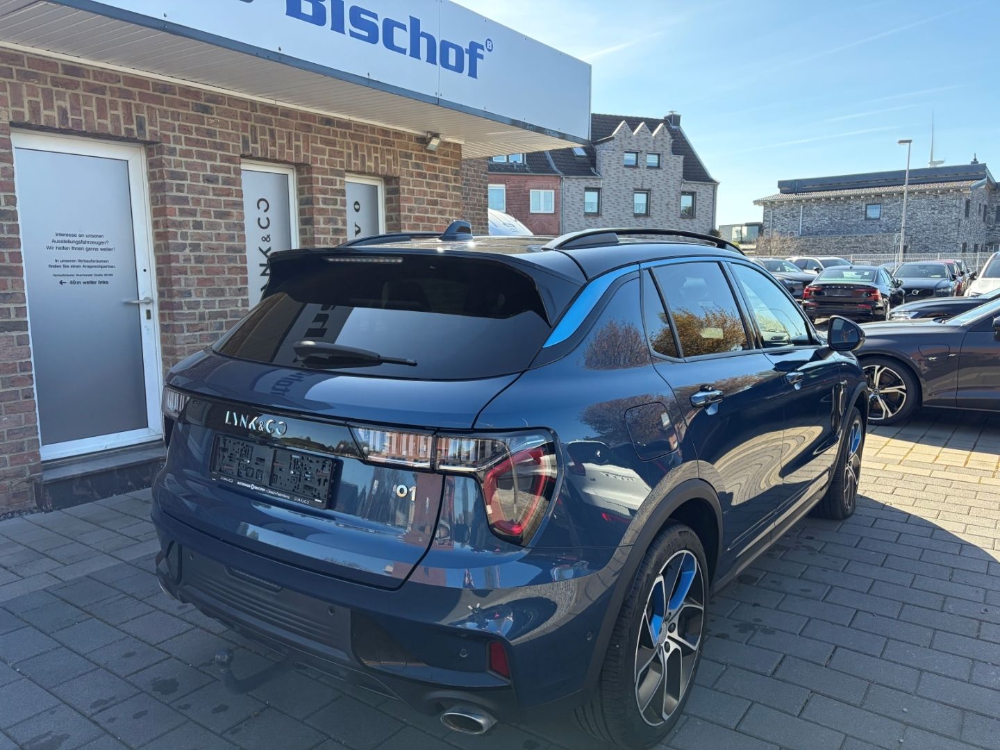 Lynk & Co 01