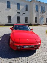 Porsche 944 rot komplett restauriert und lackiert - Porsche aus 1983