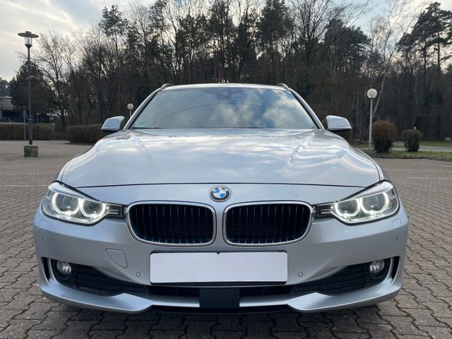 BMW 320d A Tour.*ACC*HUD*NaviPro.*DAB*Xenon*SHZ*1HD*