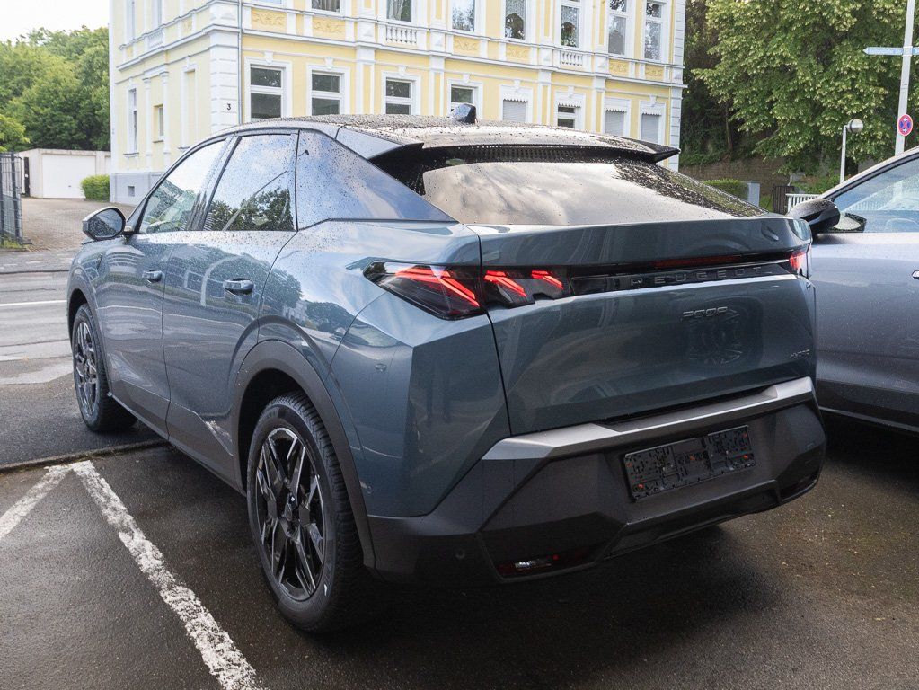 Peugeot 3008 GT +360°+PDC+ACC+E-PANO+L/SHZ+CARPLAY+KLS++ imagem 3