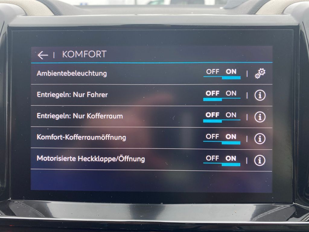 Fahrzeugabbildung Citroën C5 Aircross Pure Tech 180 S&S EAT8 SHINE *Automa
