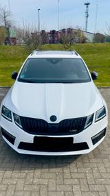 Skoda Octavia 2.0 TSI DSG RS 245PS *RS60* - Skoda Octavia RS60 mit Benzin-Antrieb