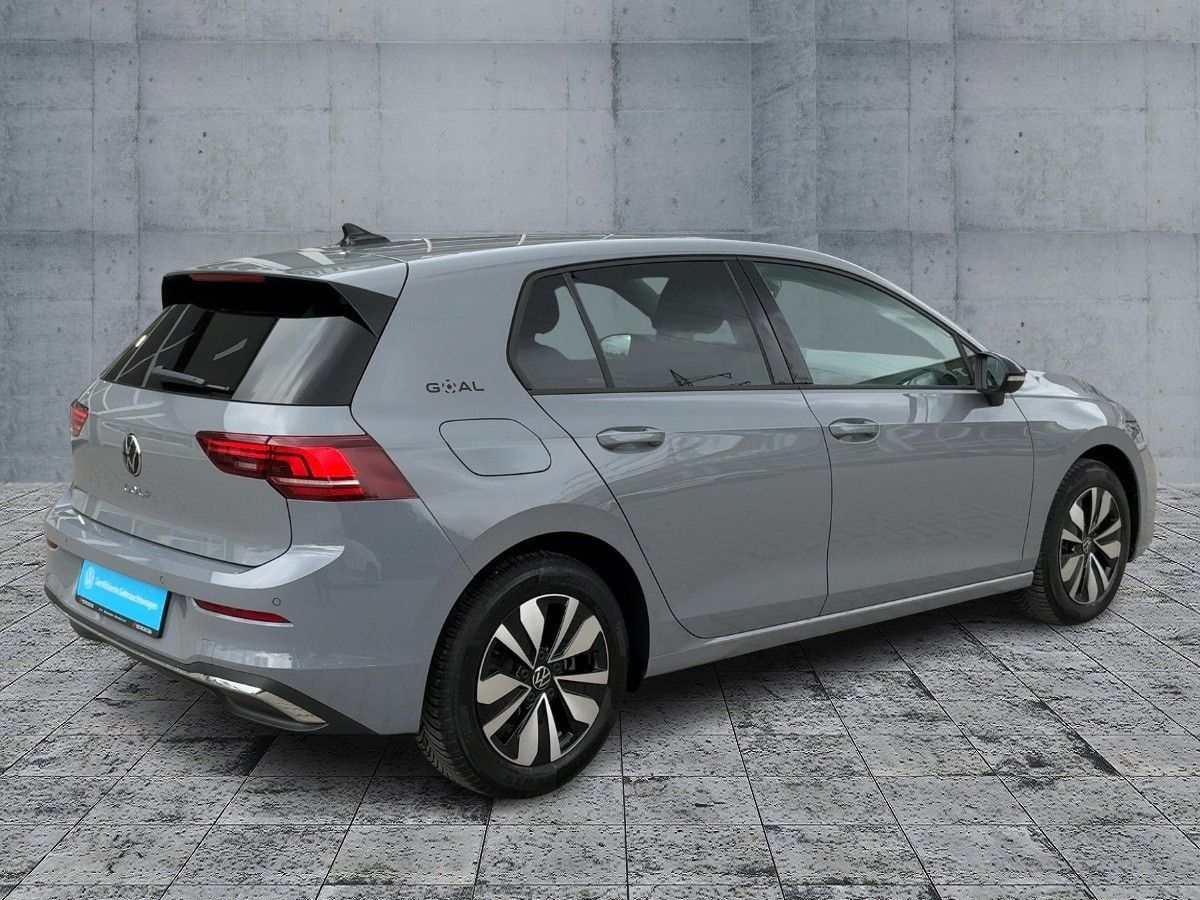 Volkswagen Golf - Bild 6