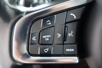 Jaguar F-Pace 35t AWD*BLACK PACK*R-SPORT*PANO*MEMORY