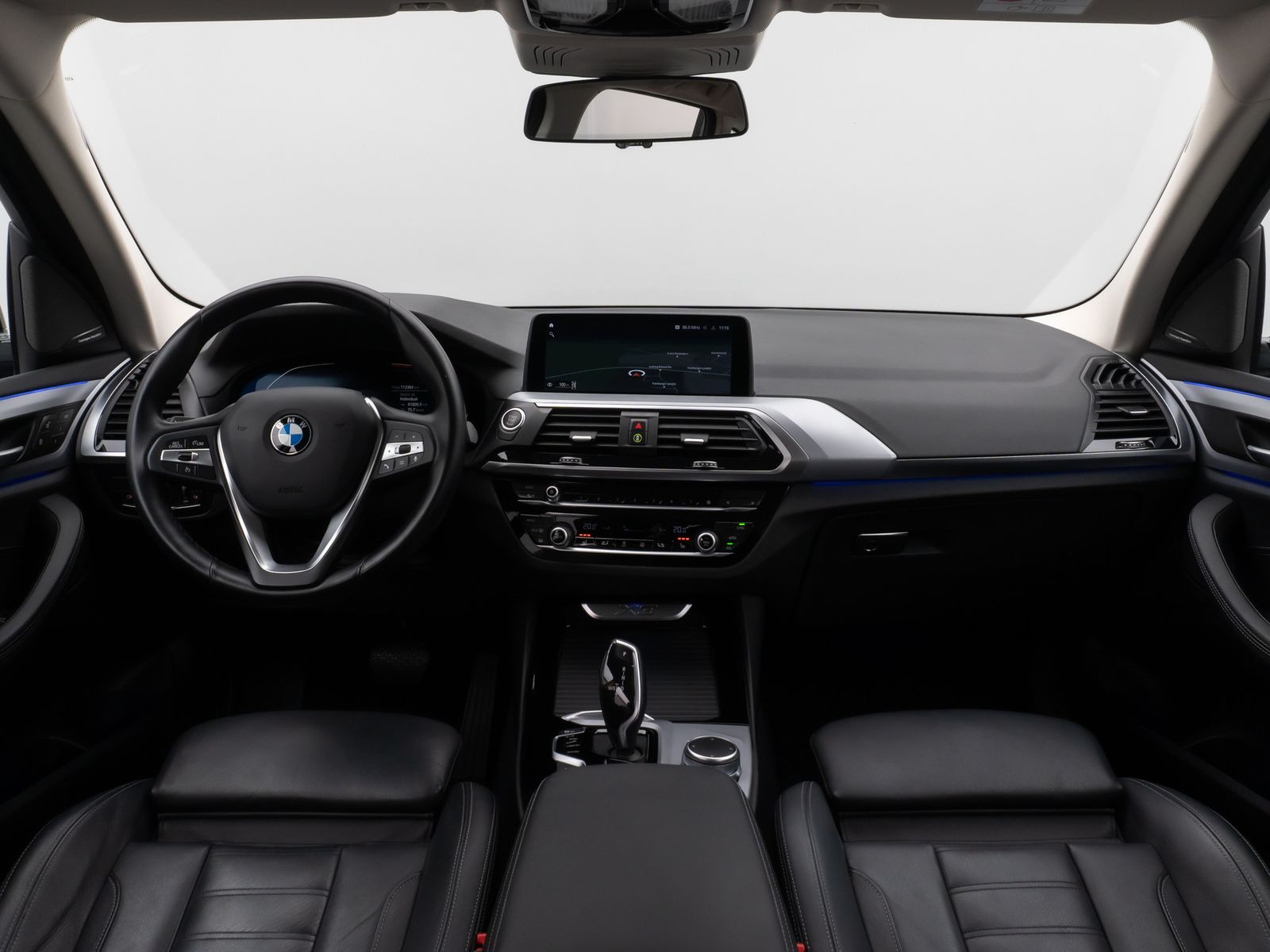 Fahrzeugabbildung BMW X3 xD20d Kamera HUD DAB H/K Leder Sport 18Zoll