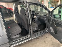 Fahrzeugabbildung Volkswagen Caddy Maxi 2,0 TDI Trendline 7 Sitzer Navi PDC