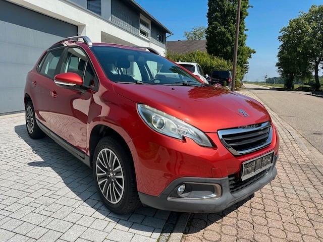 Peugeot 2008 Active Sitzheizung Navigationssystem Plus