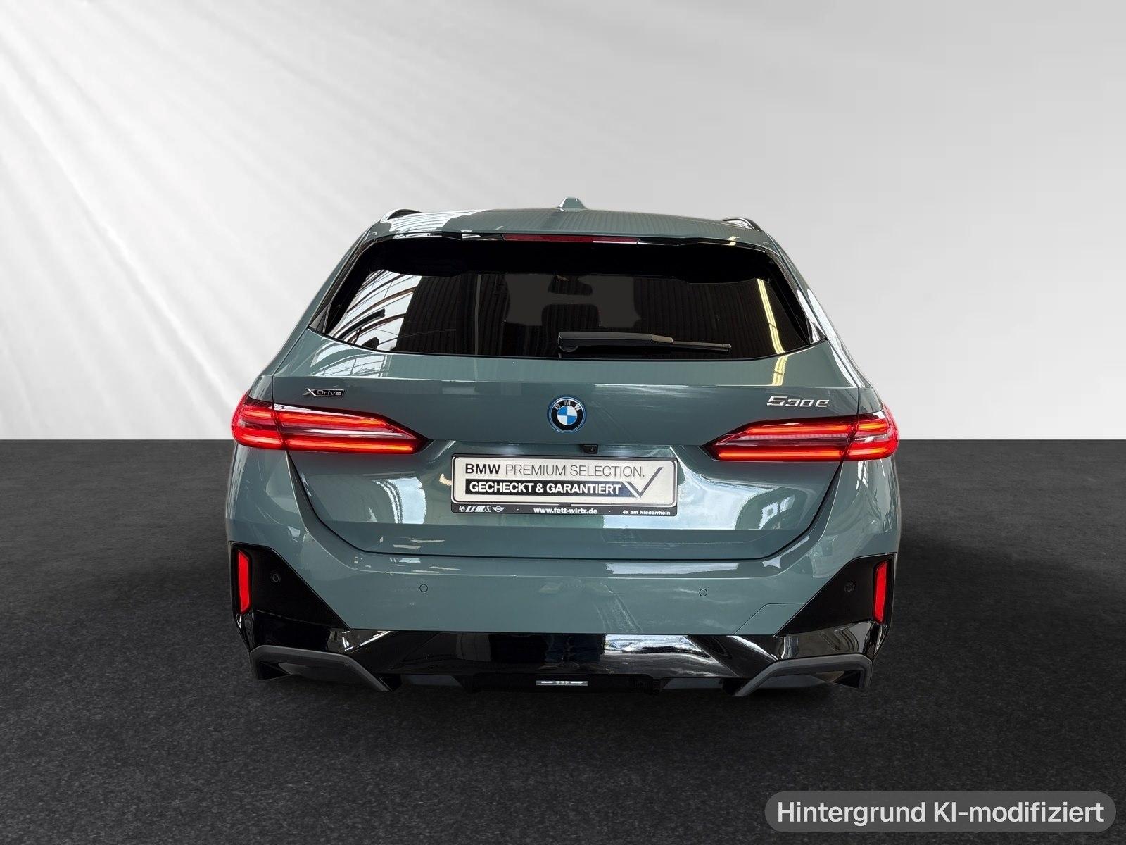 BMW 530e xDrive Touring M Sport Pro|Pano|21"LMR|B&W