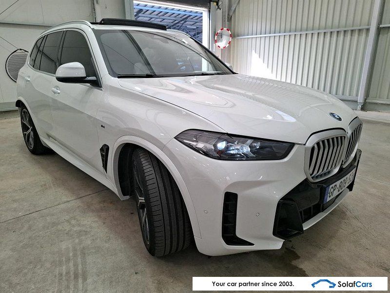 BMW X5 xDrive50e M-Sport Pano LED LC-Pro Navi-Pro S imagem 2