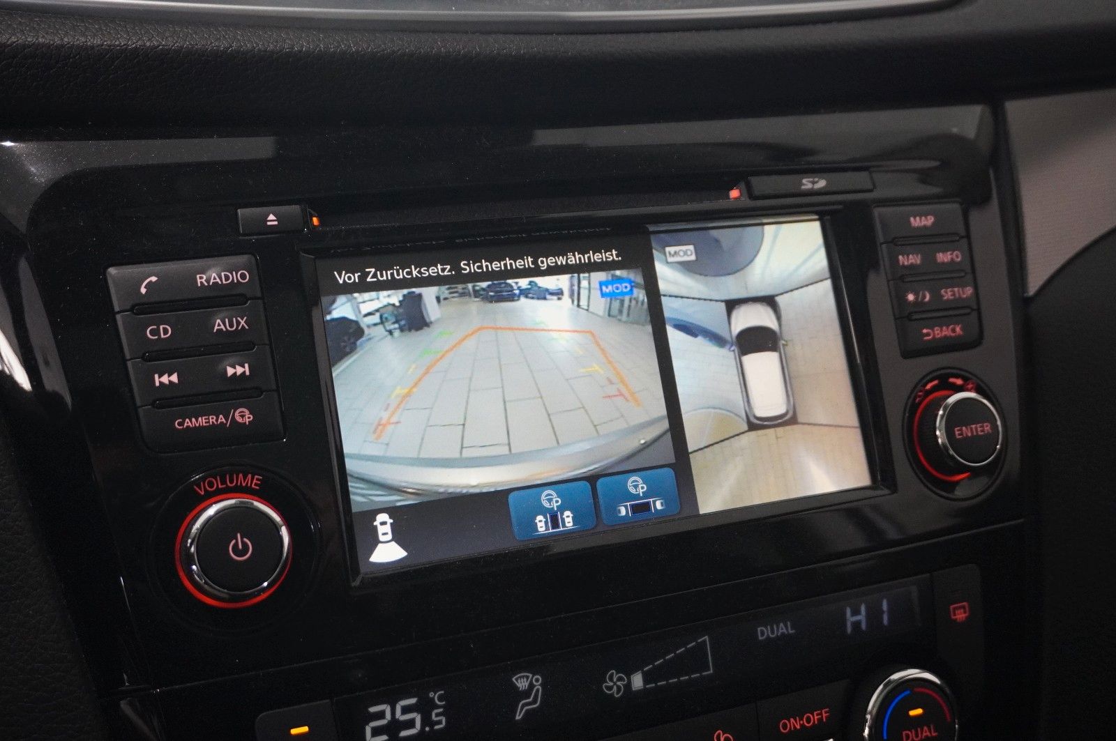 Fahrzeugabbildung Nissan Qashqai 1.5 DCI N-CONNECTA NAVI/LED/360°/PANO.
