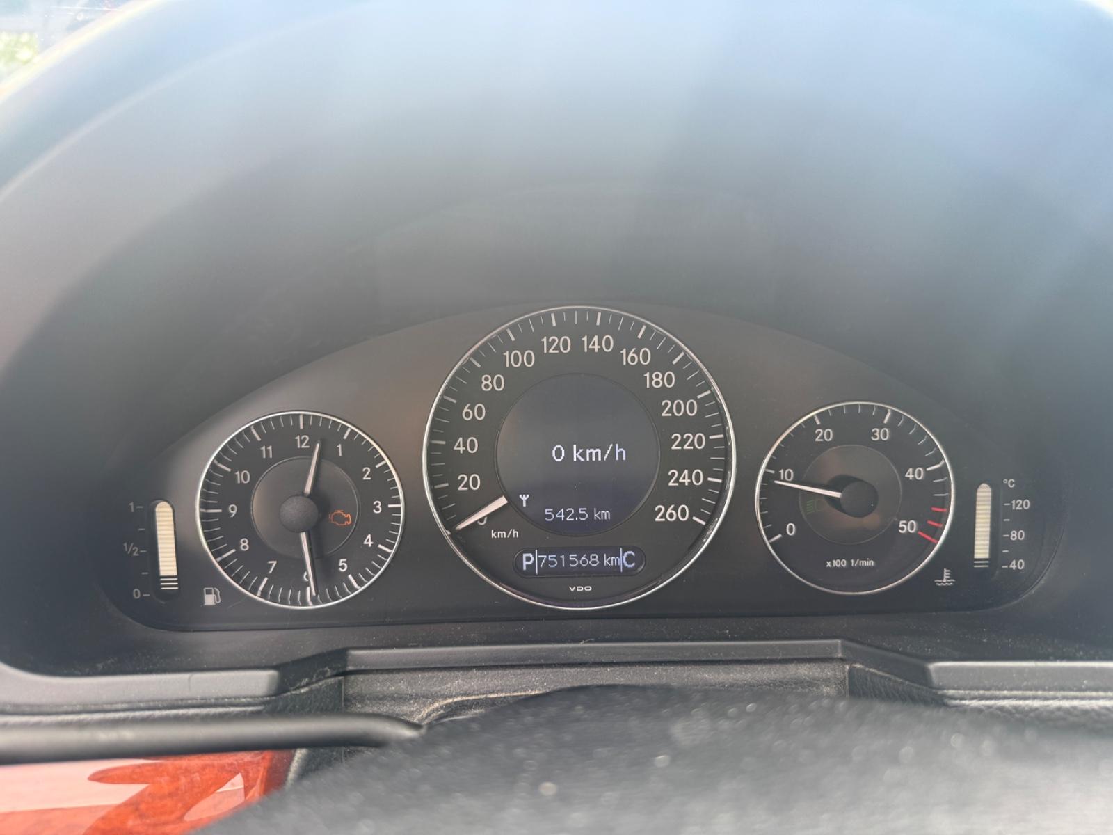 Mercedes-Benz E 220 CDI T-Modell*TAXI*1HAND*AUTOMATIK*LEDER