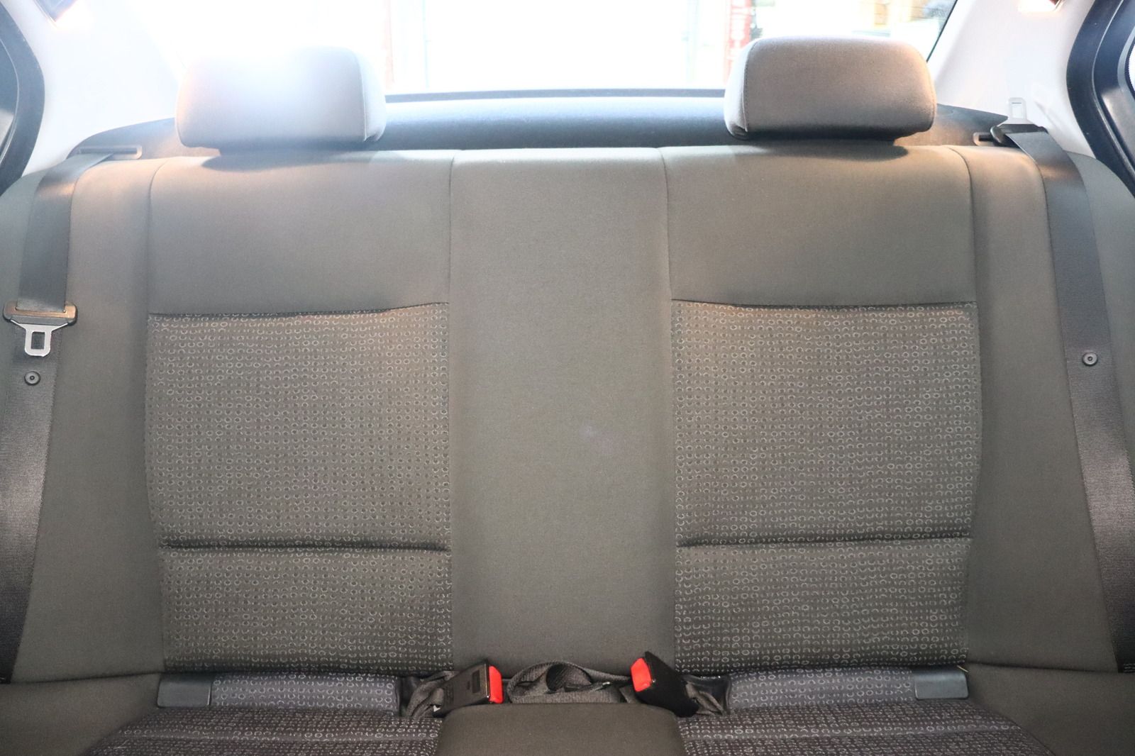 Fahrzeugabbildung BMW 318 i Automatik * SHZ * Xenon * HU/AU 03.27