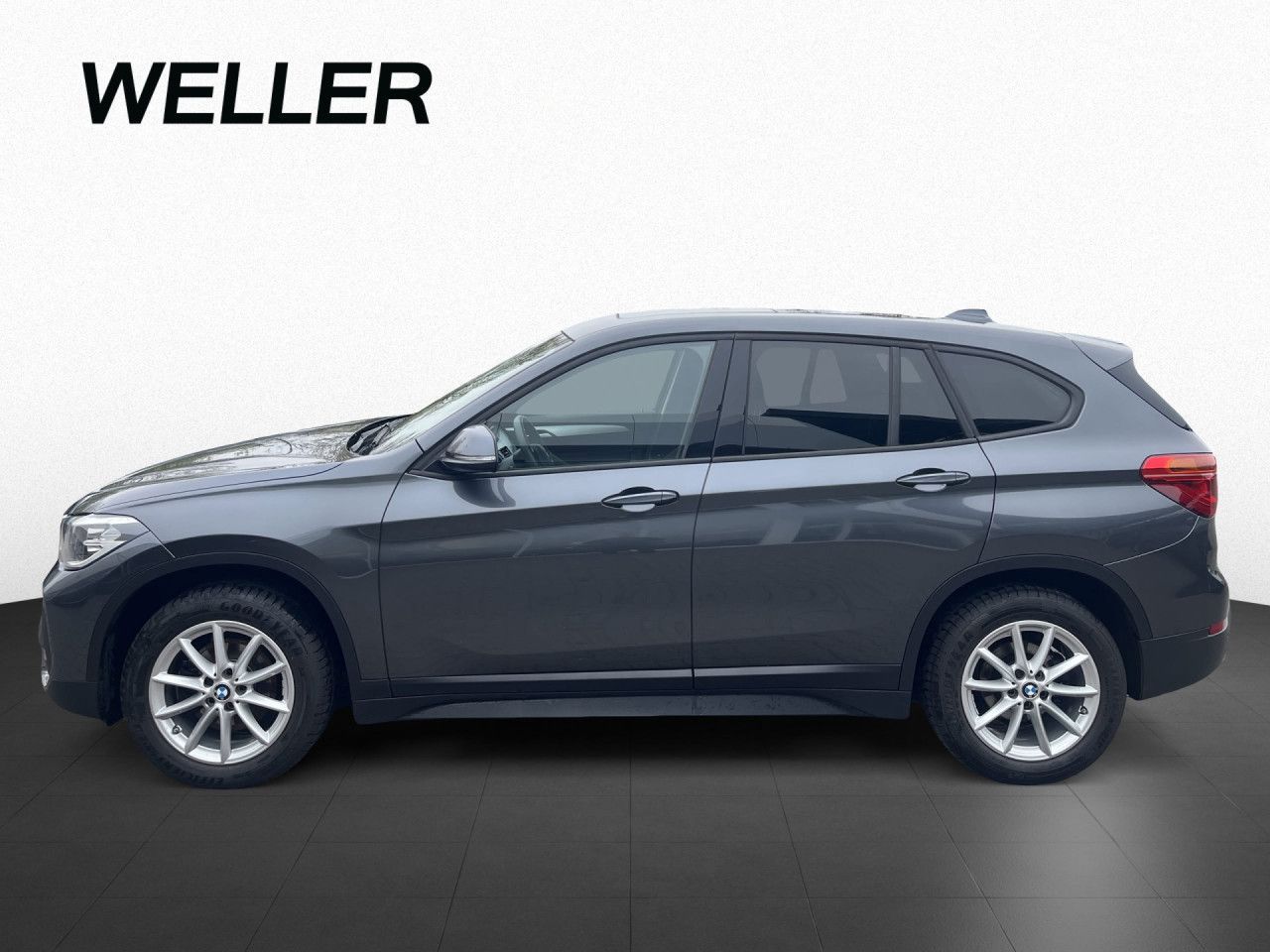 BMW X1 xDrive18d Pano,SportSi,SHZ,HiFi,PDC,HiFi,DAB foto 9
