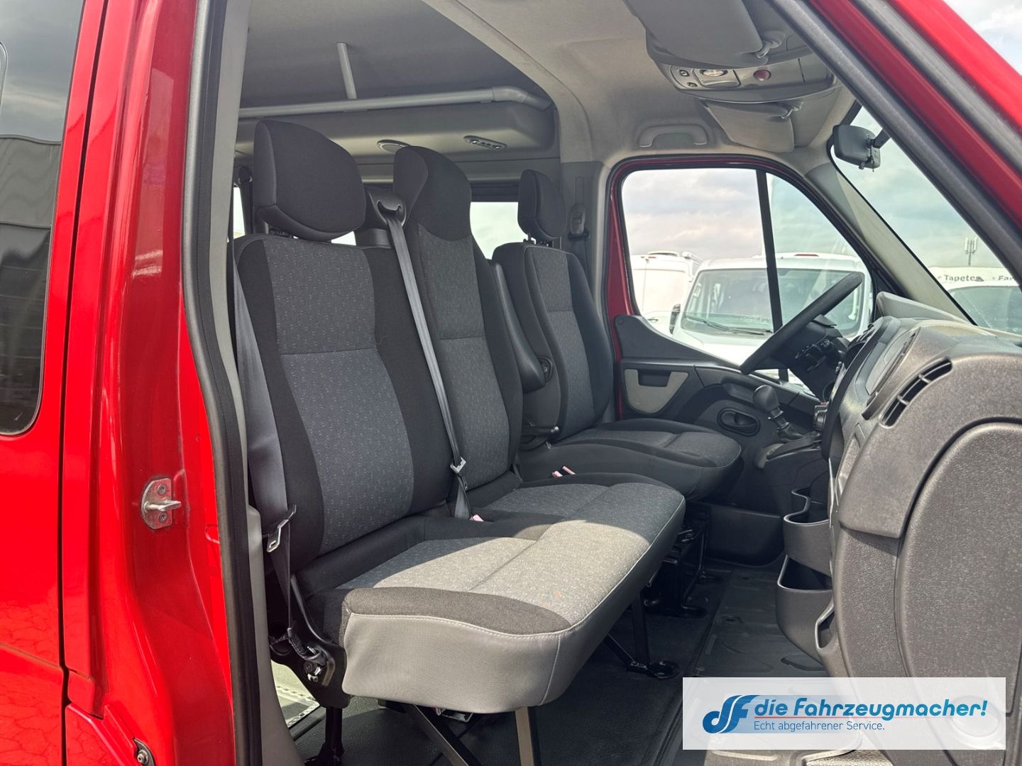 Fahrzeugabbildung Opel Movano StandHZG PDC Berganfahrass.*8036