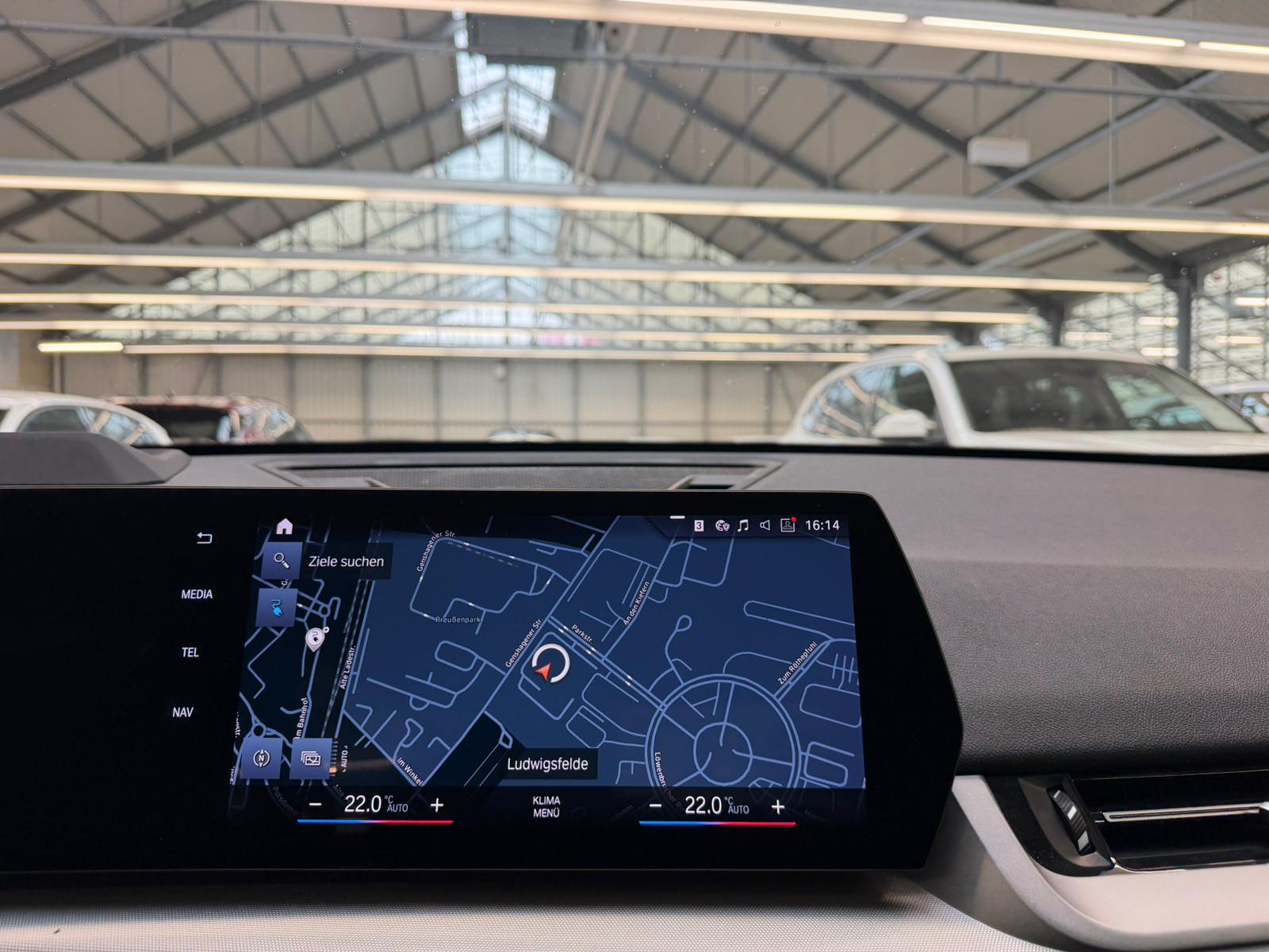 BMW iX1 xDrive30 HUD AHK LED PDC+, миниатюра 12