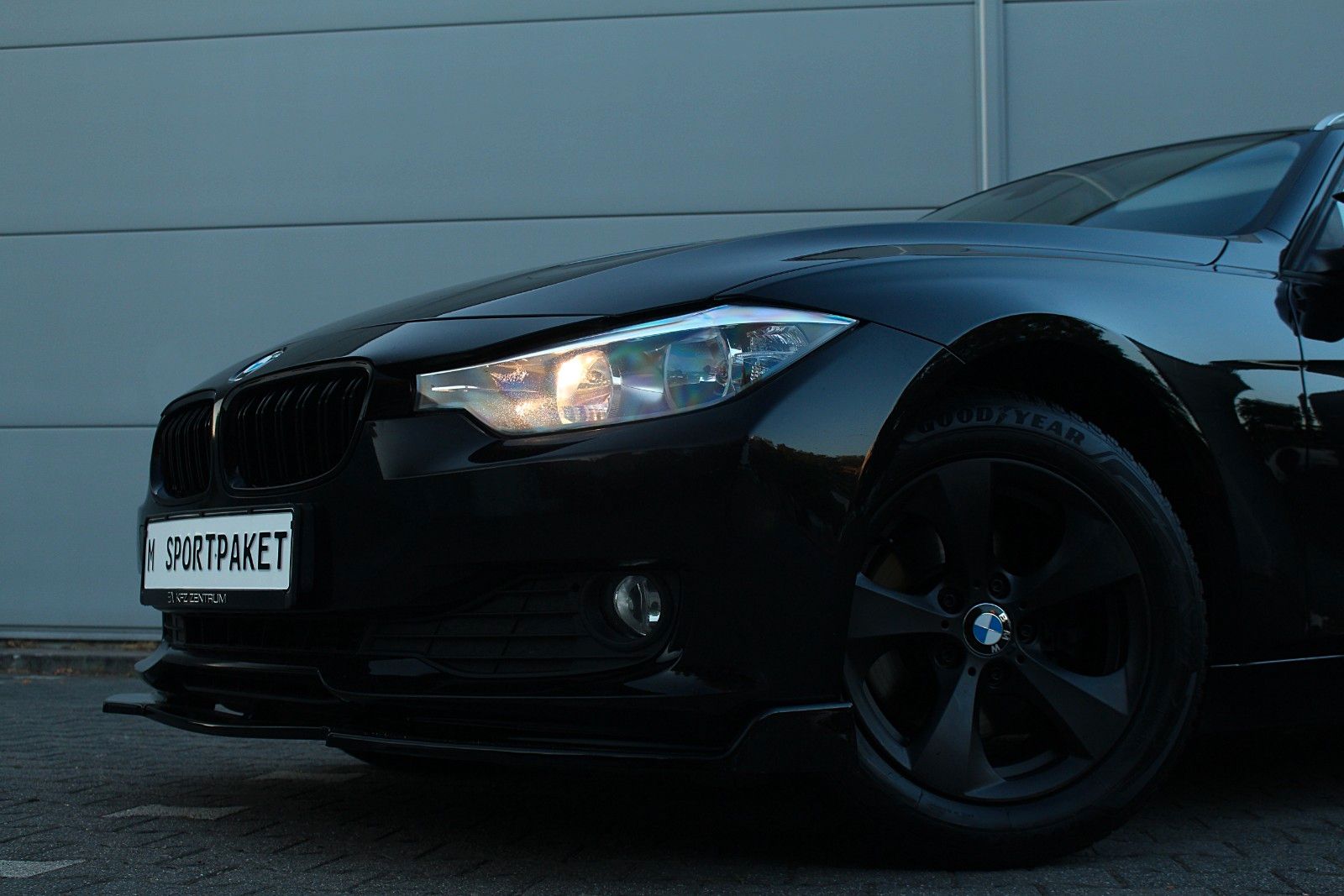 BMW 318 - 1