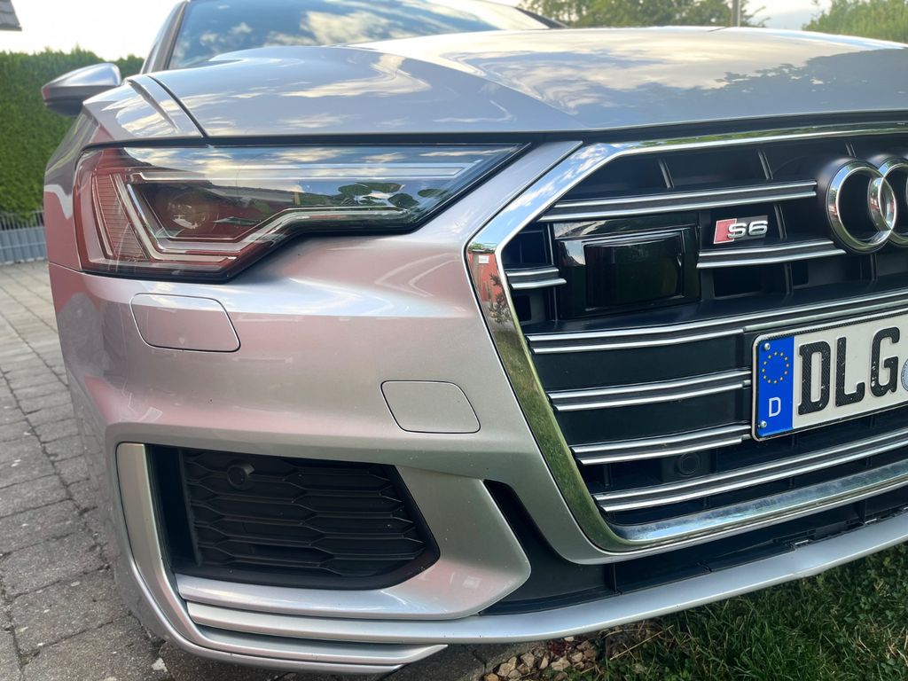 Image of Audi S6