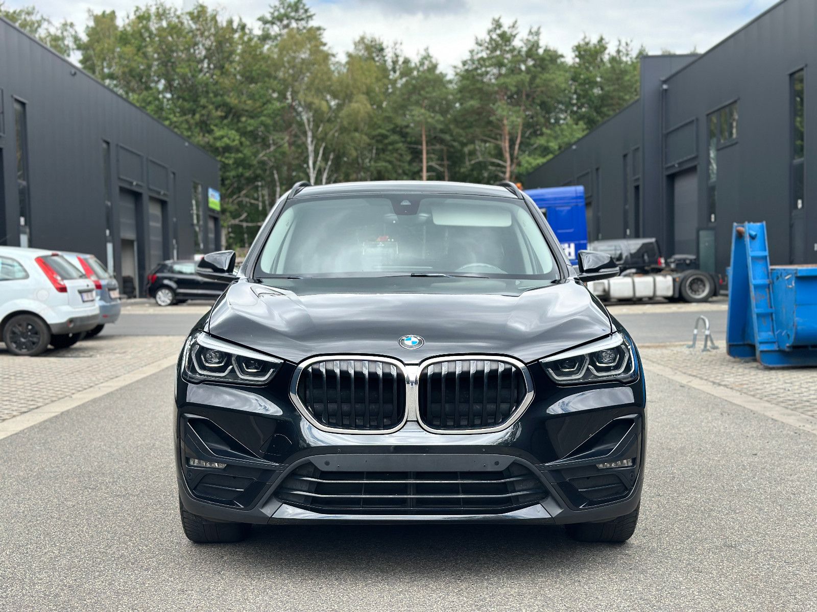 BMW X1 sDrive16d Sport Line *AUTO*LED*MEMORY*HUD imagem 2