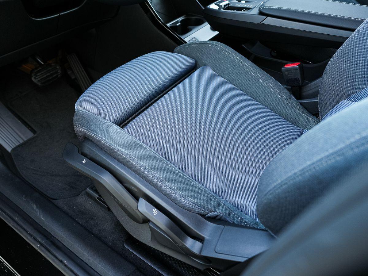 BMW Active 220d Active Tourer AHK PANO Sportsitze SoGlas, миниатюра 9