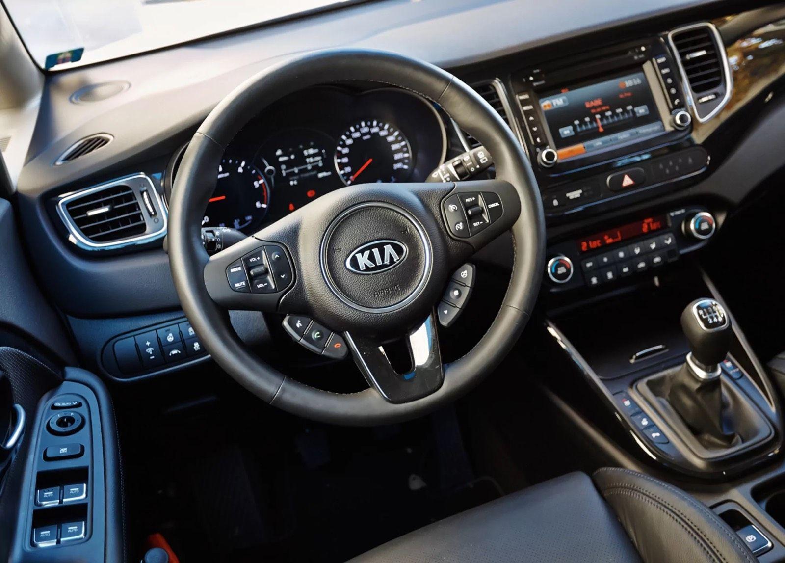 Kia Carens 2014 — двигун 136 HP (100kW)