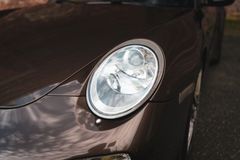 Fahrzeugabbildung Porsche 911 Carrera 4 Coupe - Sportauspuff - Macadamia