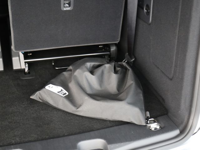 Volkswagen Caddy Maxi eHYBRID DSG STYLE LED ACC 7SITZ AHK