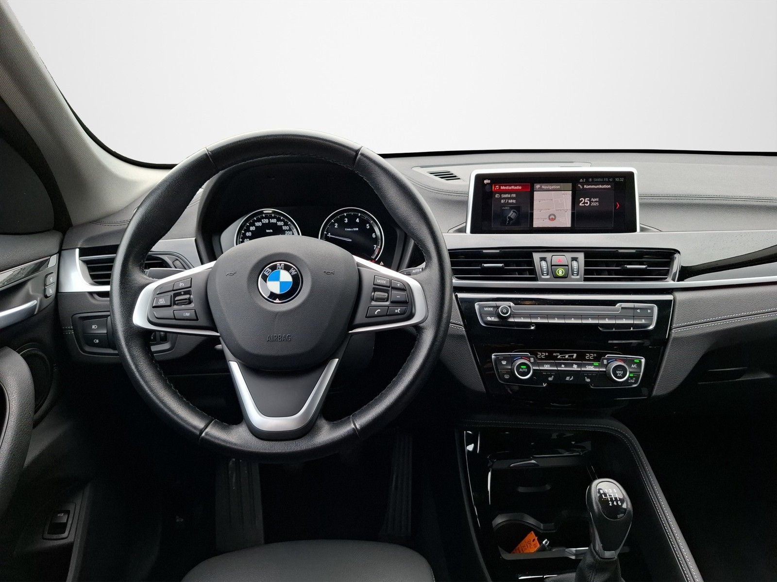 BMW X1 sDrive 18 i Sport Line KLIMA / LED / NAVI / A - Image 11