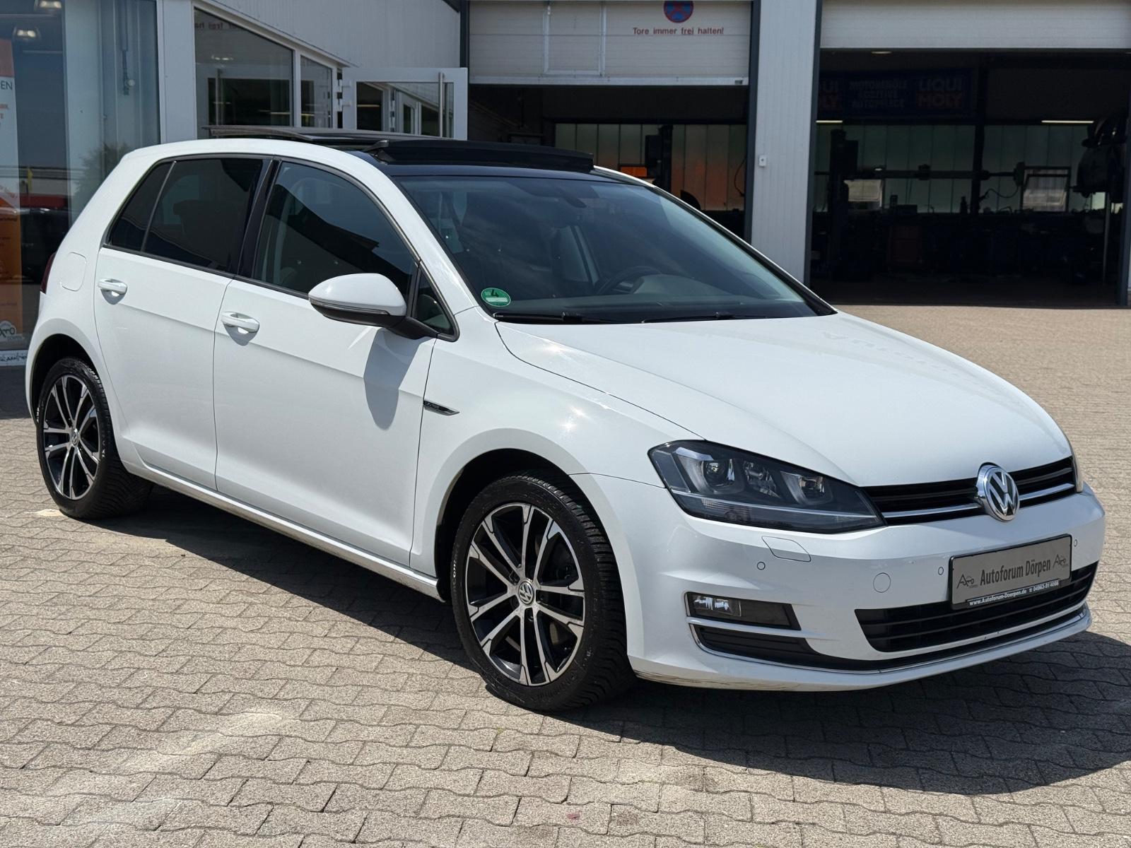 Volkswagen Golf VII Lim. Lounge * DSG*Pano*Xenon*AHK*Navi *