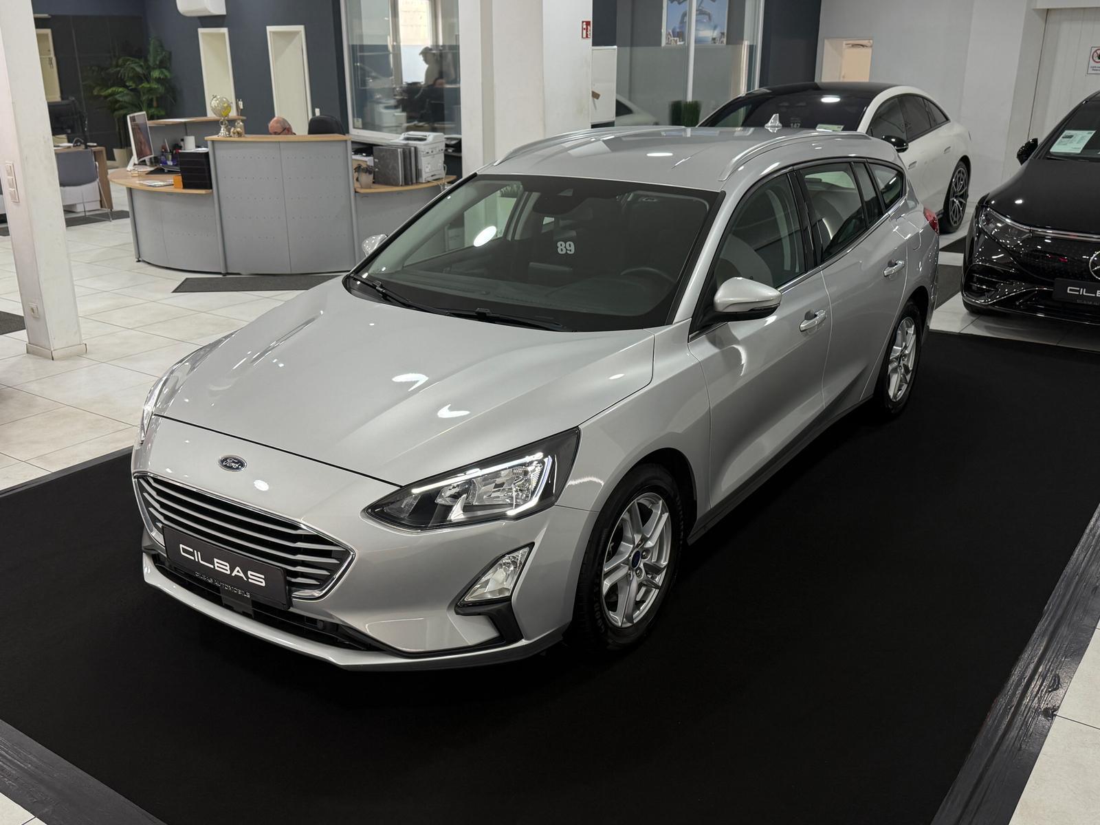 Ford Focus Cool & Connect 1.5 Eco Blue TDCi LED SPUR