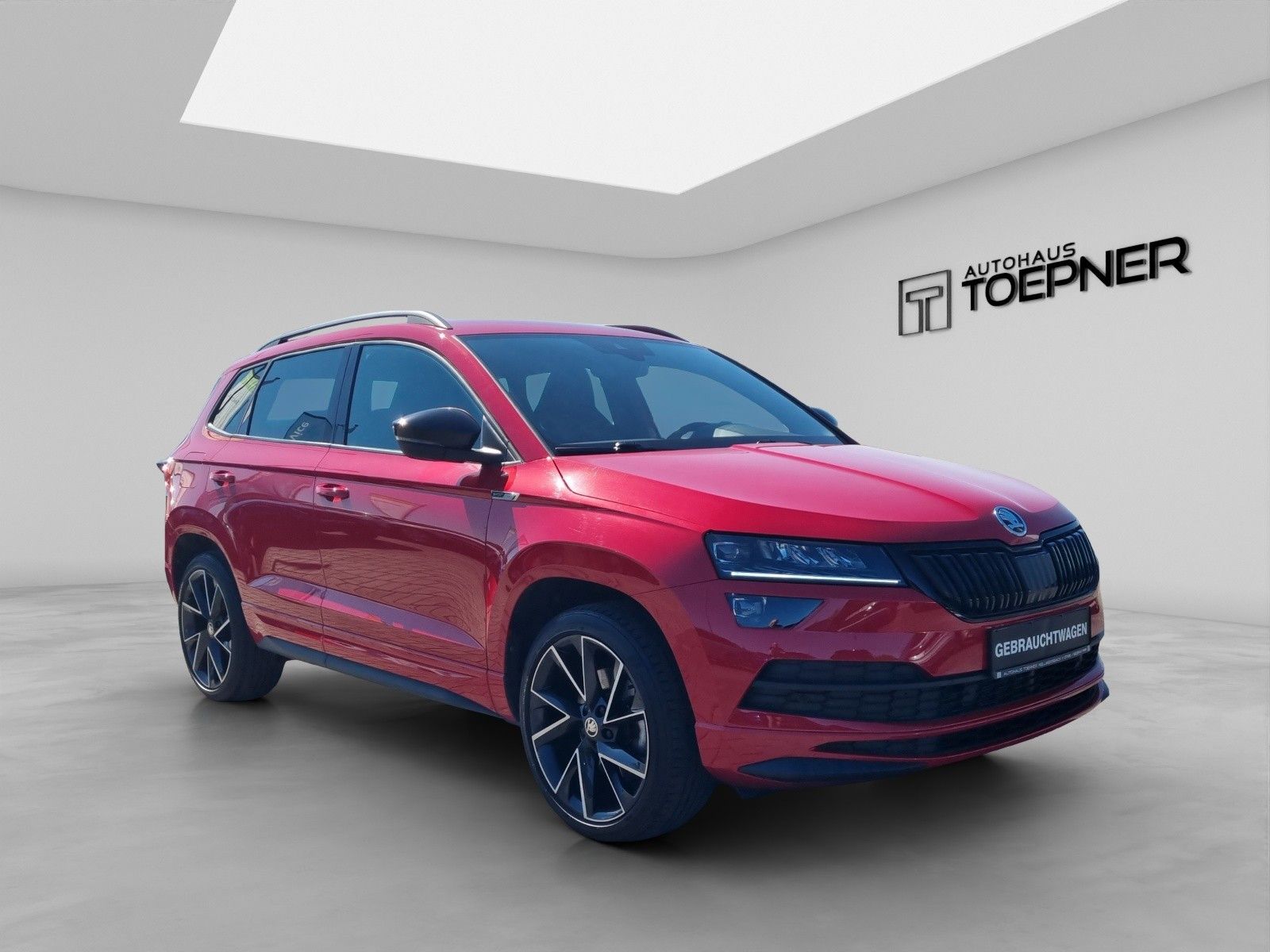 Fahrzeugabbildung SKODA Karoq Sportline 4x4 2,0 TSI DSG Navi ACC AHK PDC