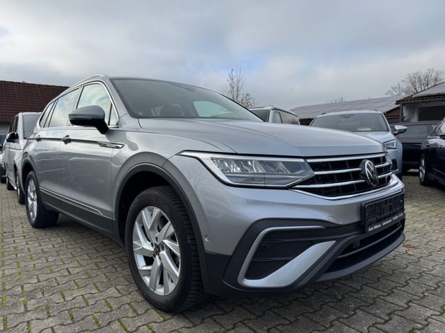 Volkswagen Tiguan Allspace 4M AHK StHz Pano HUD Digi 7Sitz