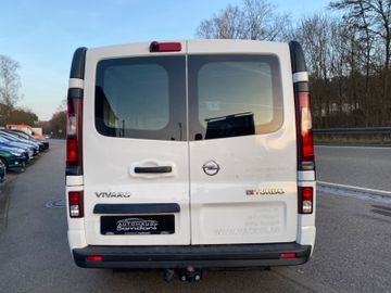 Opel Vivaro - 12